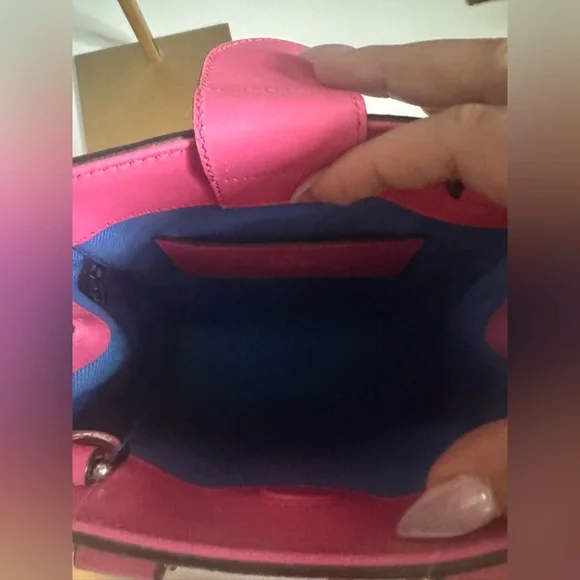 Gucci Hot Pink GG Mini Tote with Blue Logo - Picture 8 of 16
